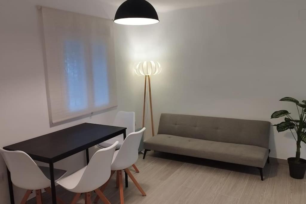Apartamento Moderno A 1Km De Granada Exterior photo