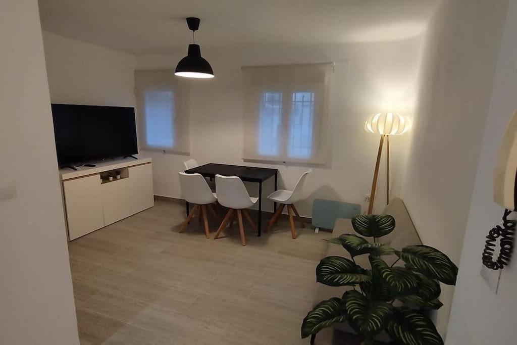 Apartamento Moderno A 1Km De Granada Exterior photo