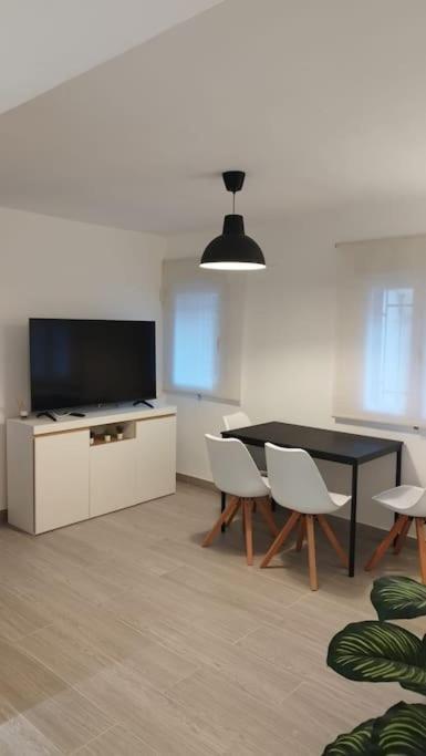 Apartamento Moderno A 1Km De Granada Exterior photo